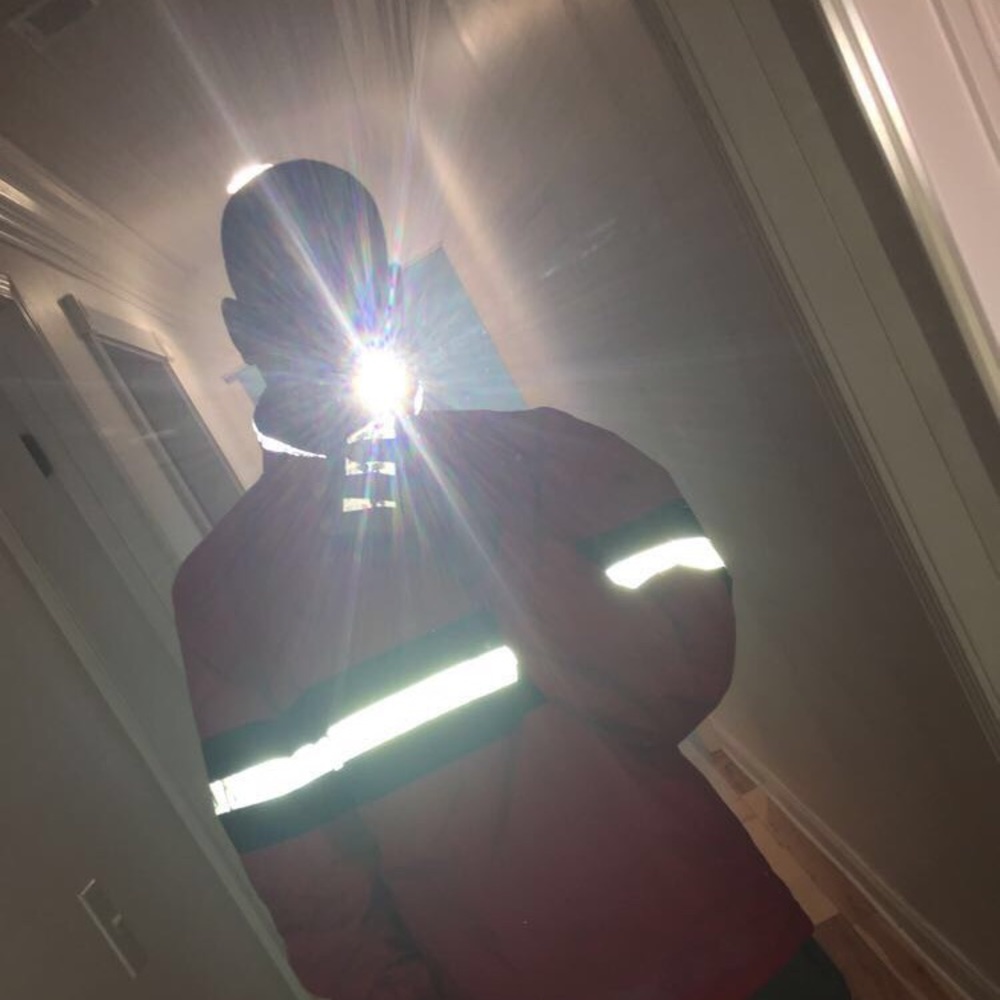 Meet your Posher, Zachary
